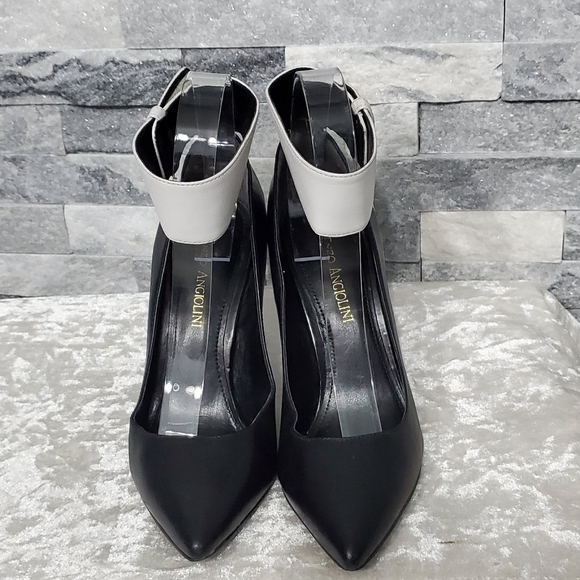 Enzo Angiolini Color Block Pointed Front Close Toe Pumps - Picture 5 of 11